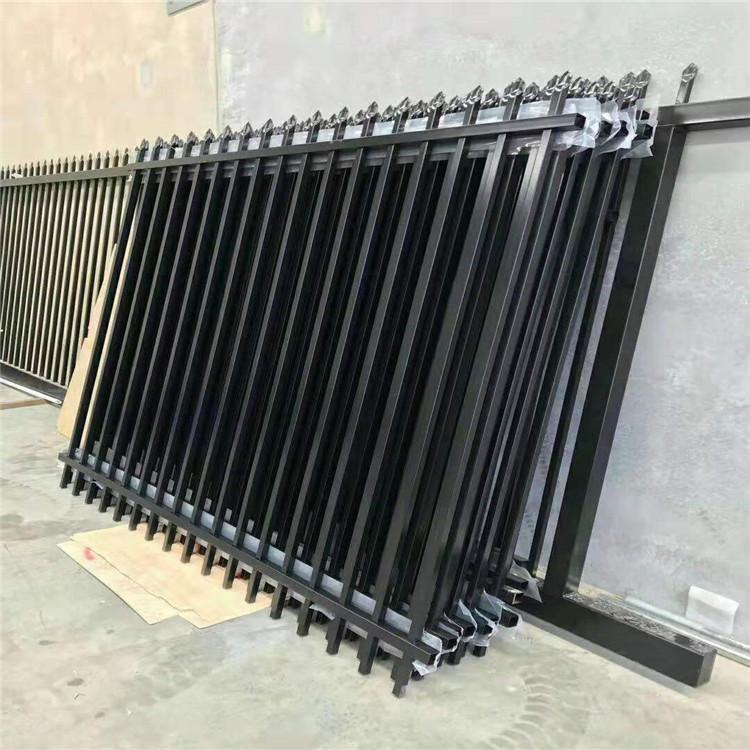 源頭工廠直銷 鋁藝護(hù)欄，墅級(jí)防護(hù)與藝術(shù)美學(xué)的完美融合